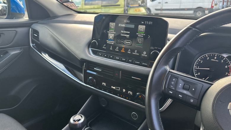 Nissan Qashqai 1.3 DiG-T MH N-Connecta 5dr Petrol Hatchback